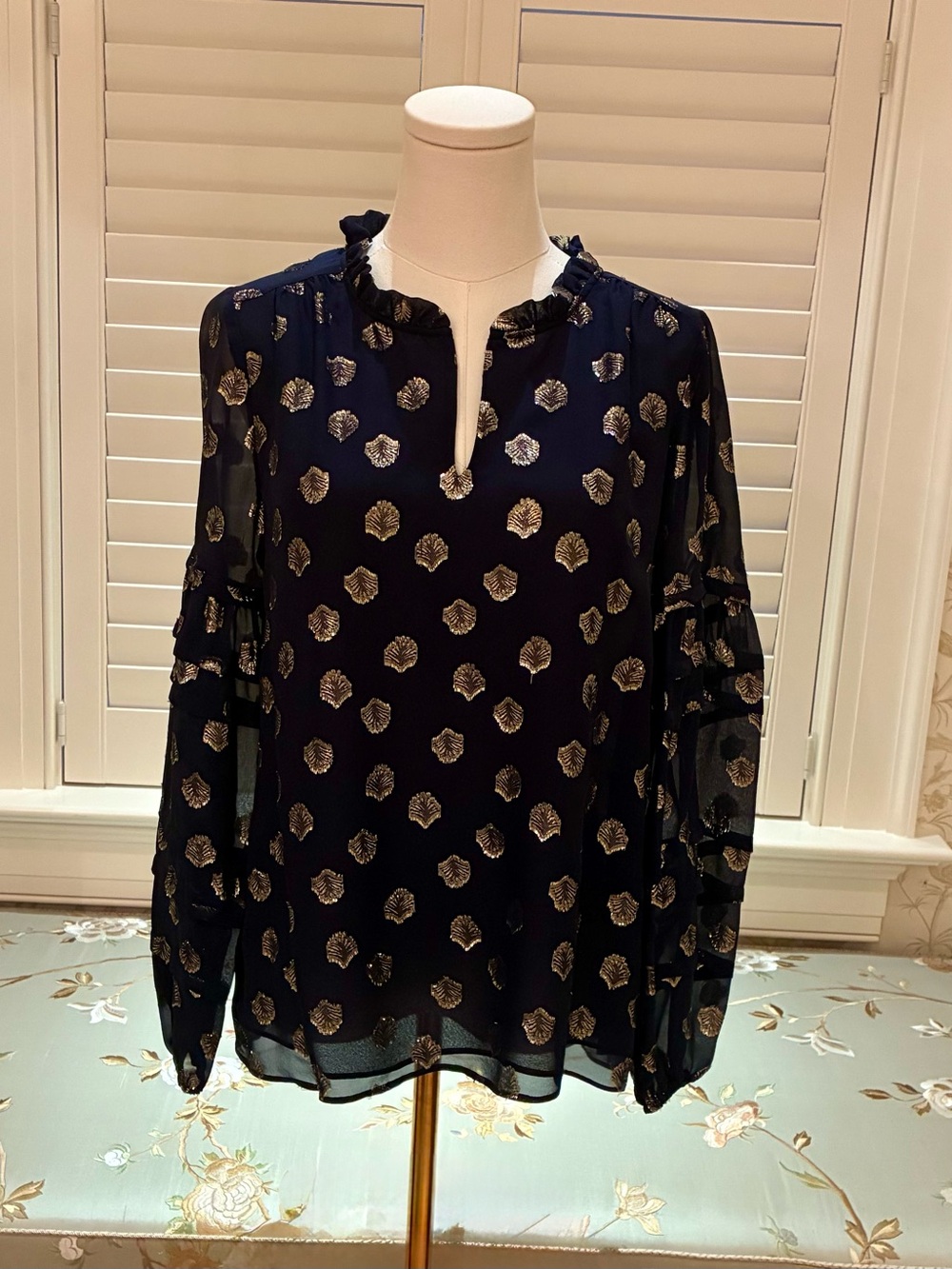 Lilly Pulitzer Navy Blue Silk Blouse with Gold Metallic Leaf Print